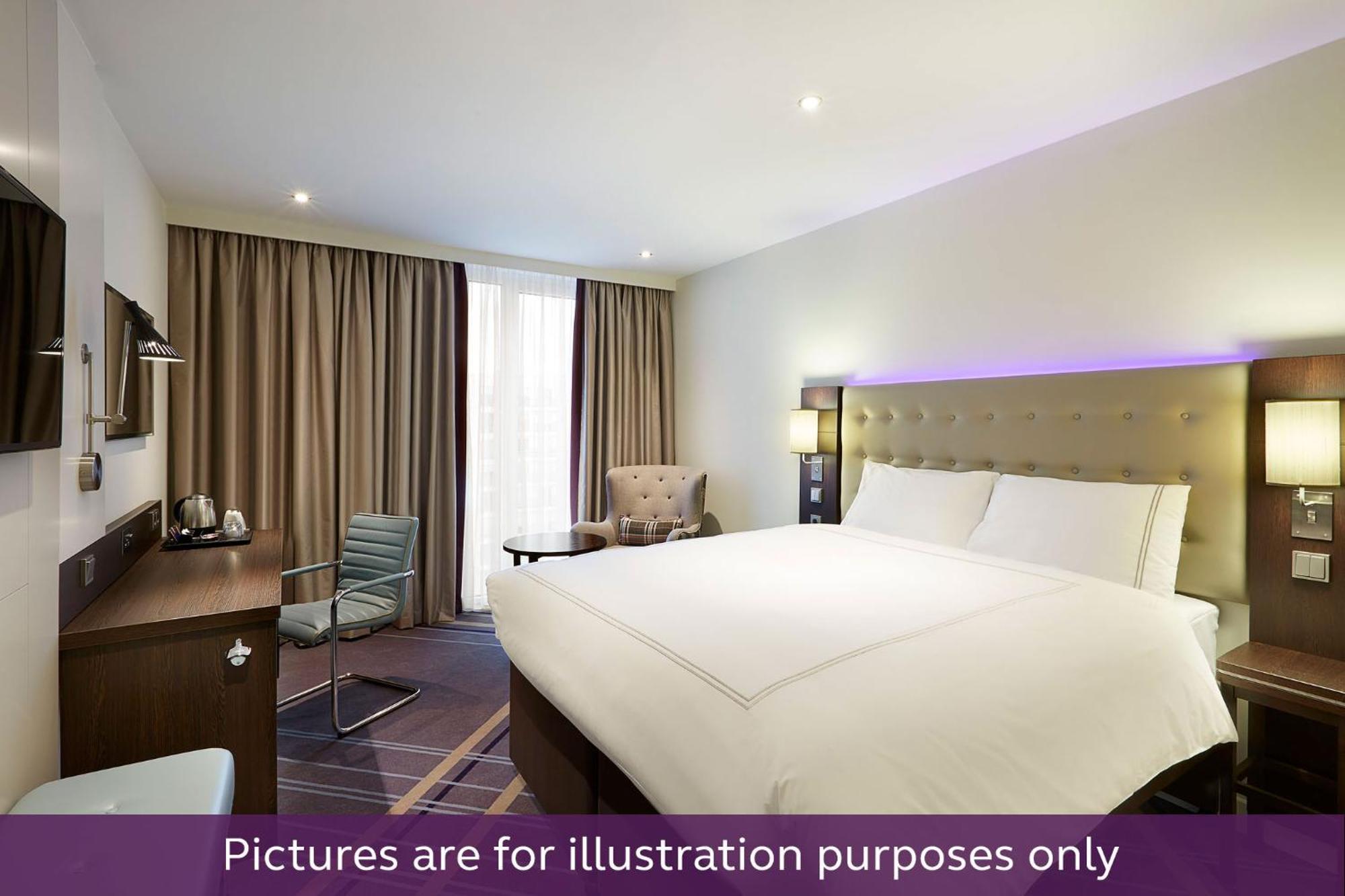Premier Inn Essen City Centre Eksteriør billede